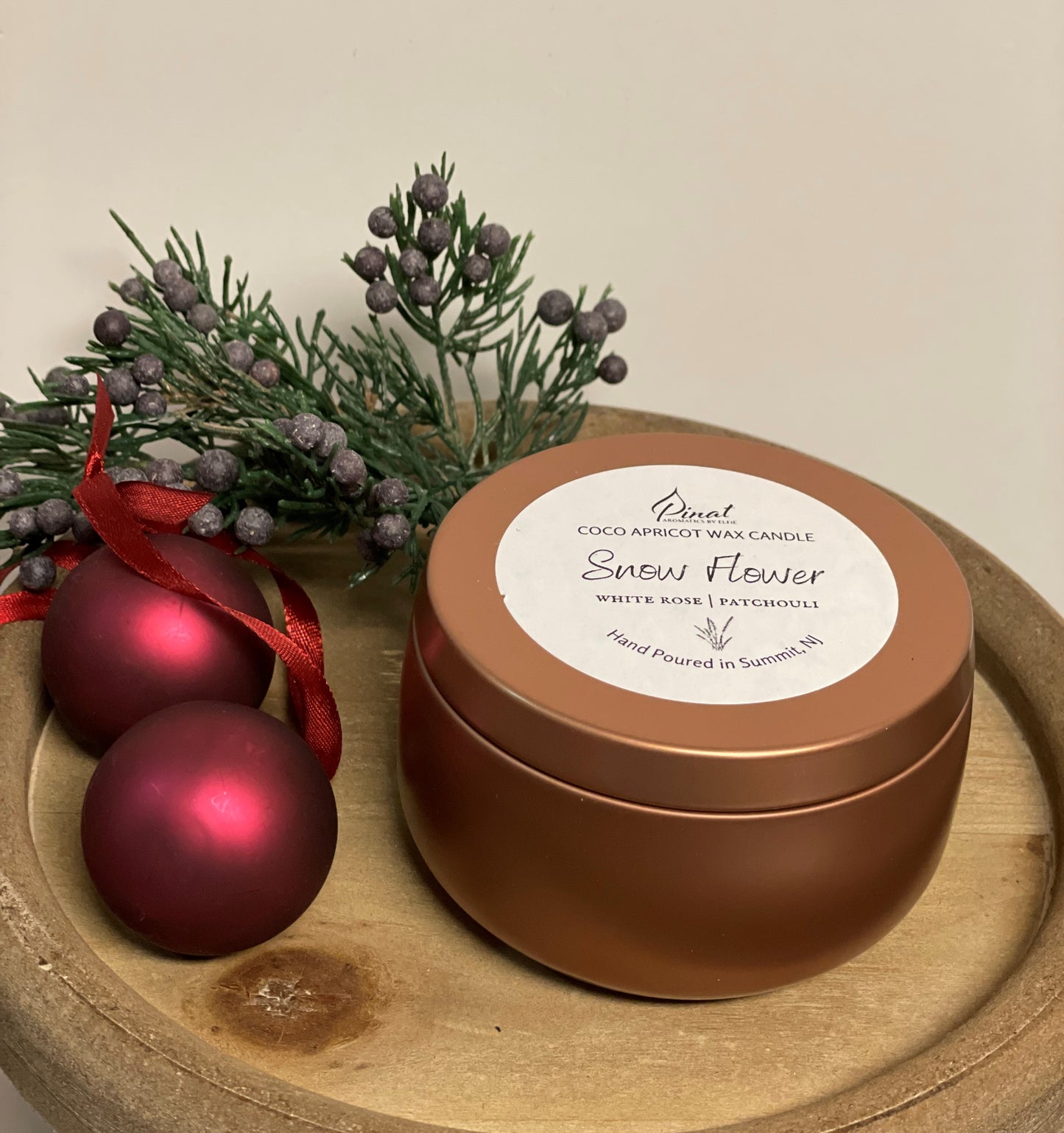 Snow Flower Coconut Wax Blend Tin Candle image 1