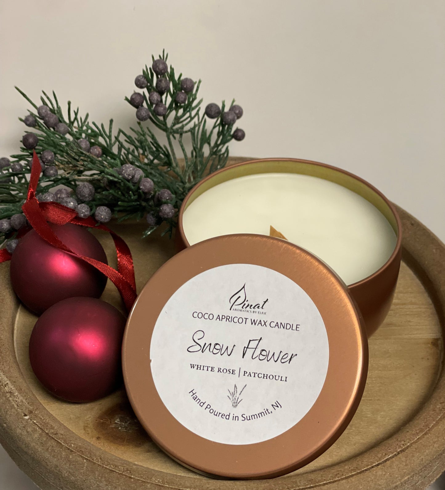 Snow Flower Coconut Wax Blend Tin Candle image 0