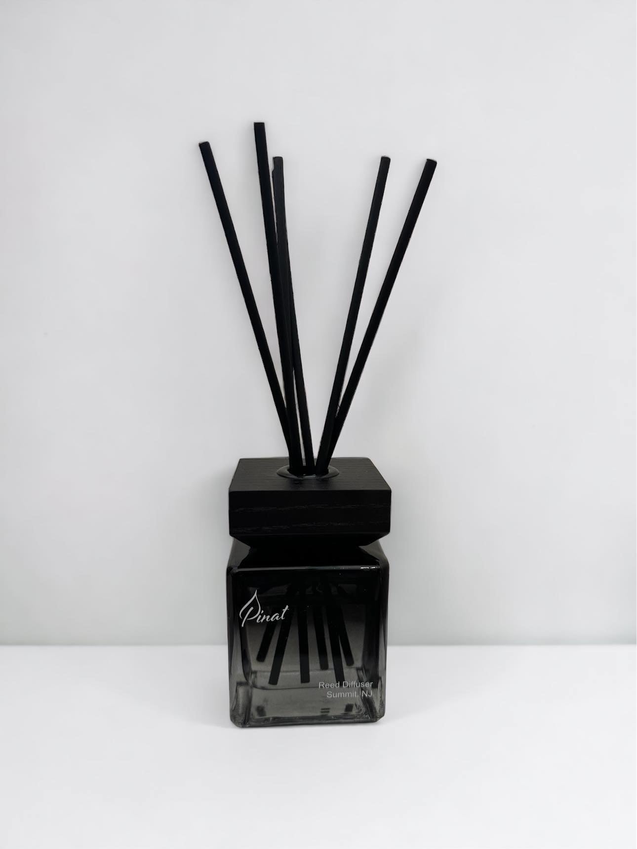 Shadow Reed Diffuser image 0